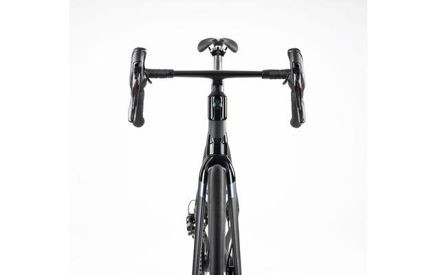 COLNAGO-C68 ALLROAD Nera-fondobianco-particolare2