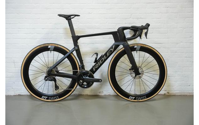 NoahFast3-zwart-packshots-1