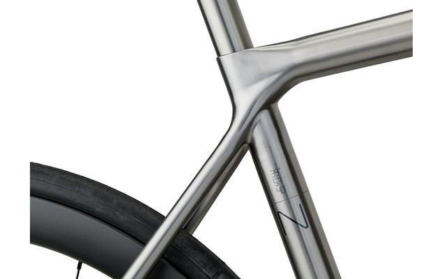 Formentor-2025-Detail-3-wit