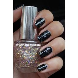 The Garden of Colour The Garden Of Colour Glitter Nagellak # 100 The Garden of Colour The Garden Of Colour Glitter Nagellak # 100