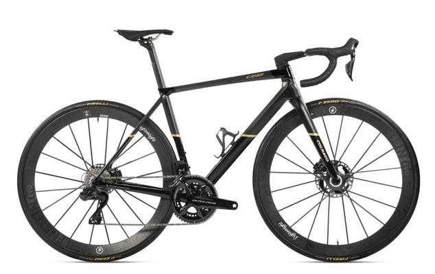 C68-PRODOTTO-LATERALE-WHITEBG-TIT