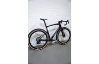 SBIKAFRID336_image1_2048x