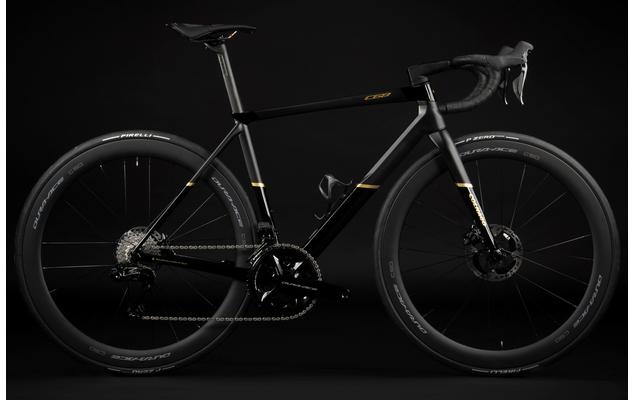 C68 titanio duraace c50 - fondo nero - laterale riemp black