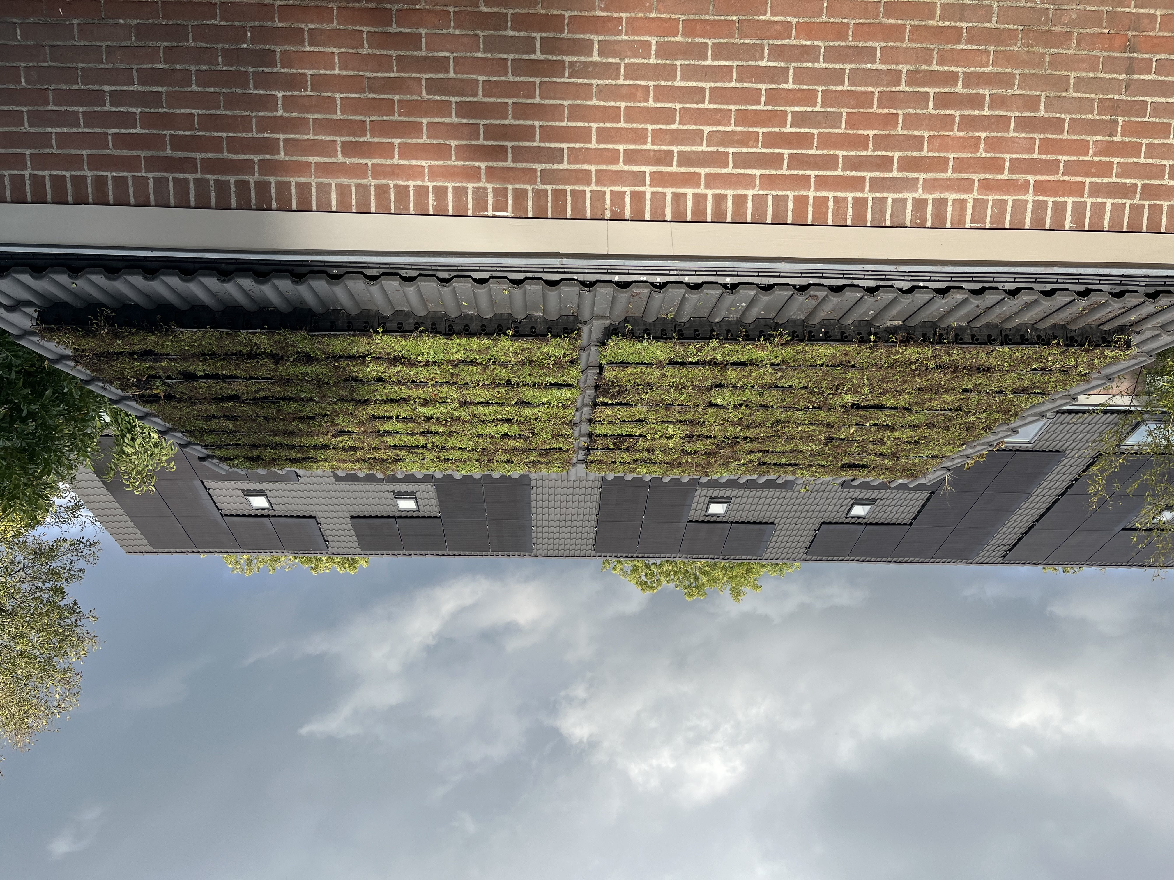 Houten verduurzaming 69 huurwoningen De Gilden (Zwitserloot Dak)