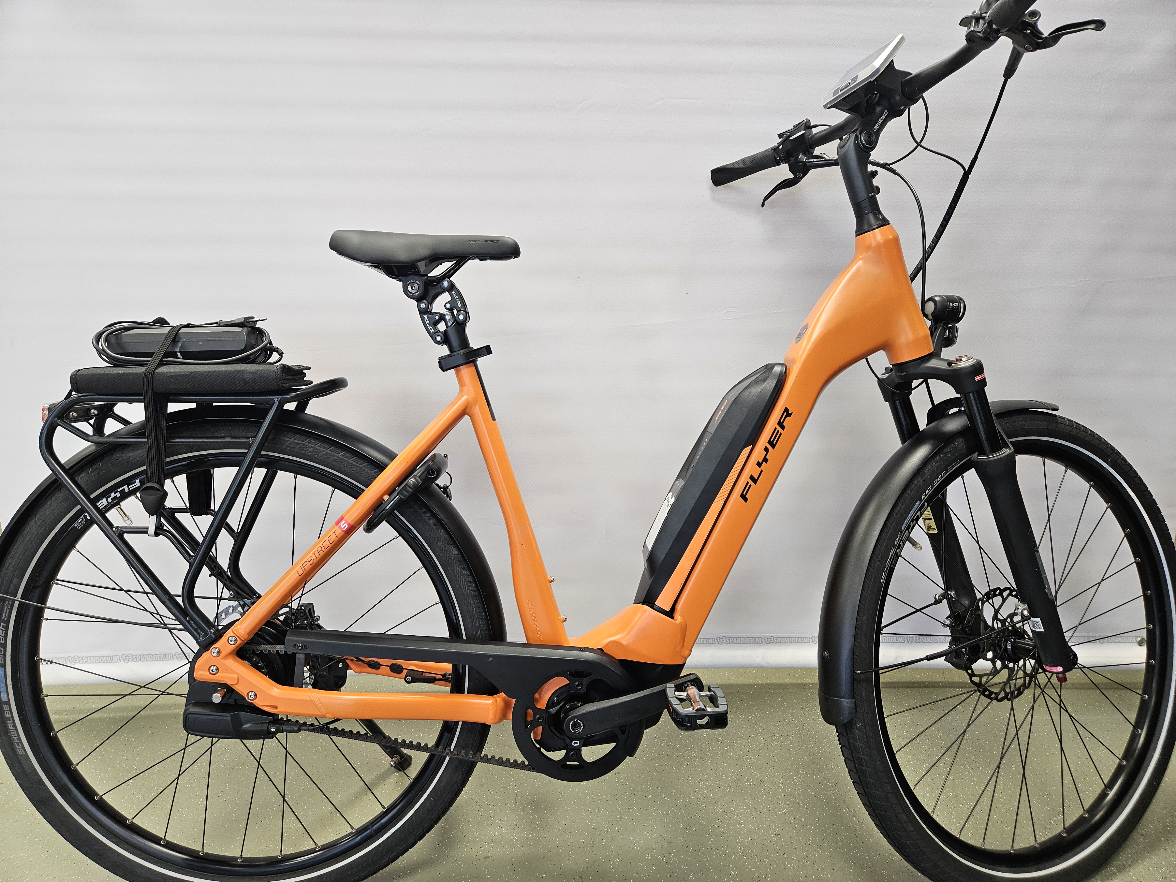 Flyer upstreet-5 XL oranje 17233