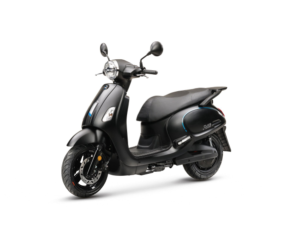 E-fiddle4matblack met blauw2998.nov25