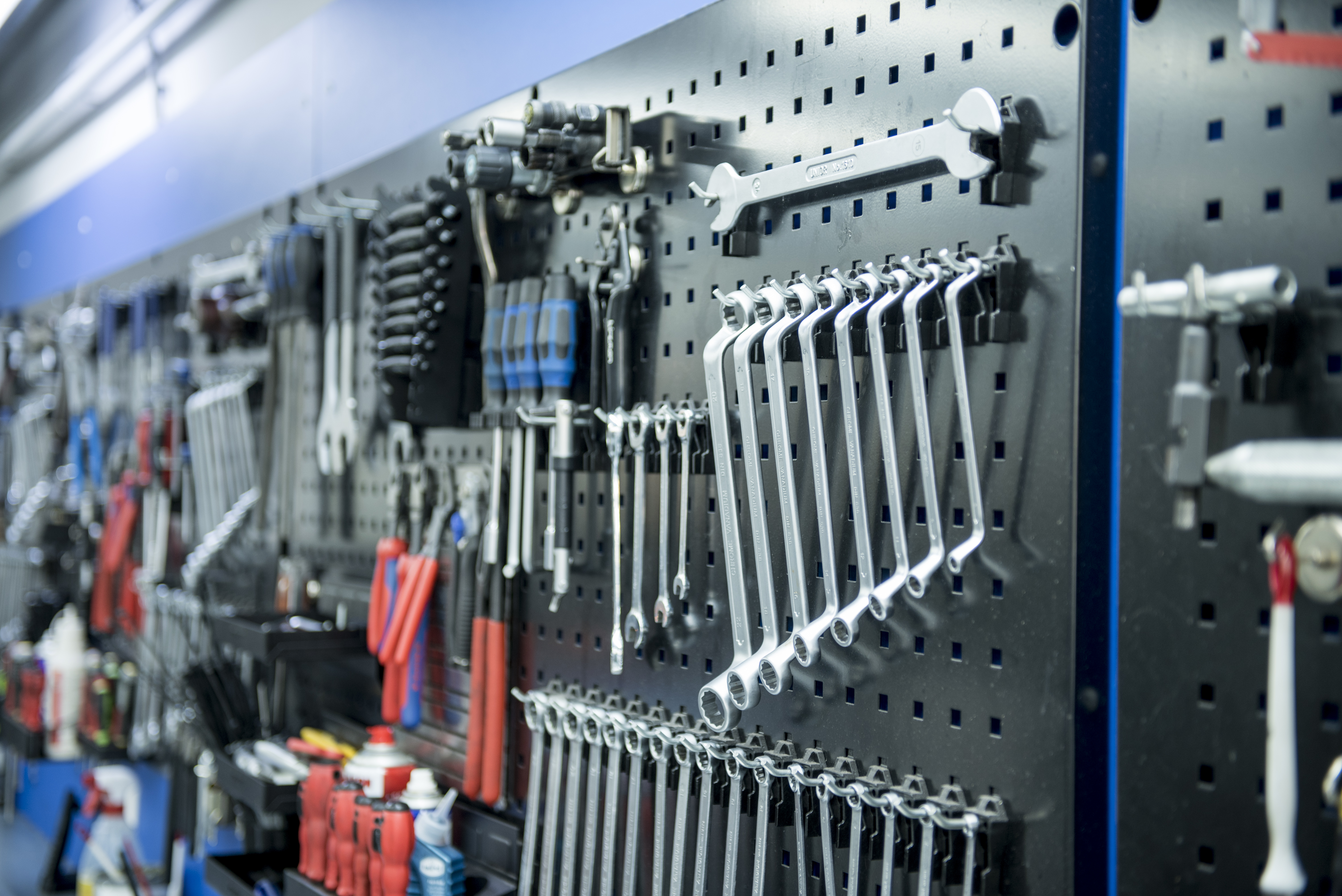 Peter Macco Service Center