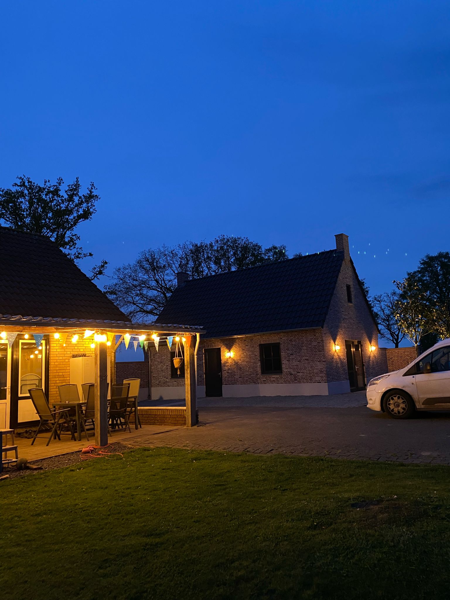 Vrijstaande garage Rijkevoort