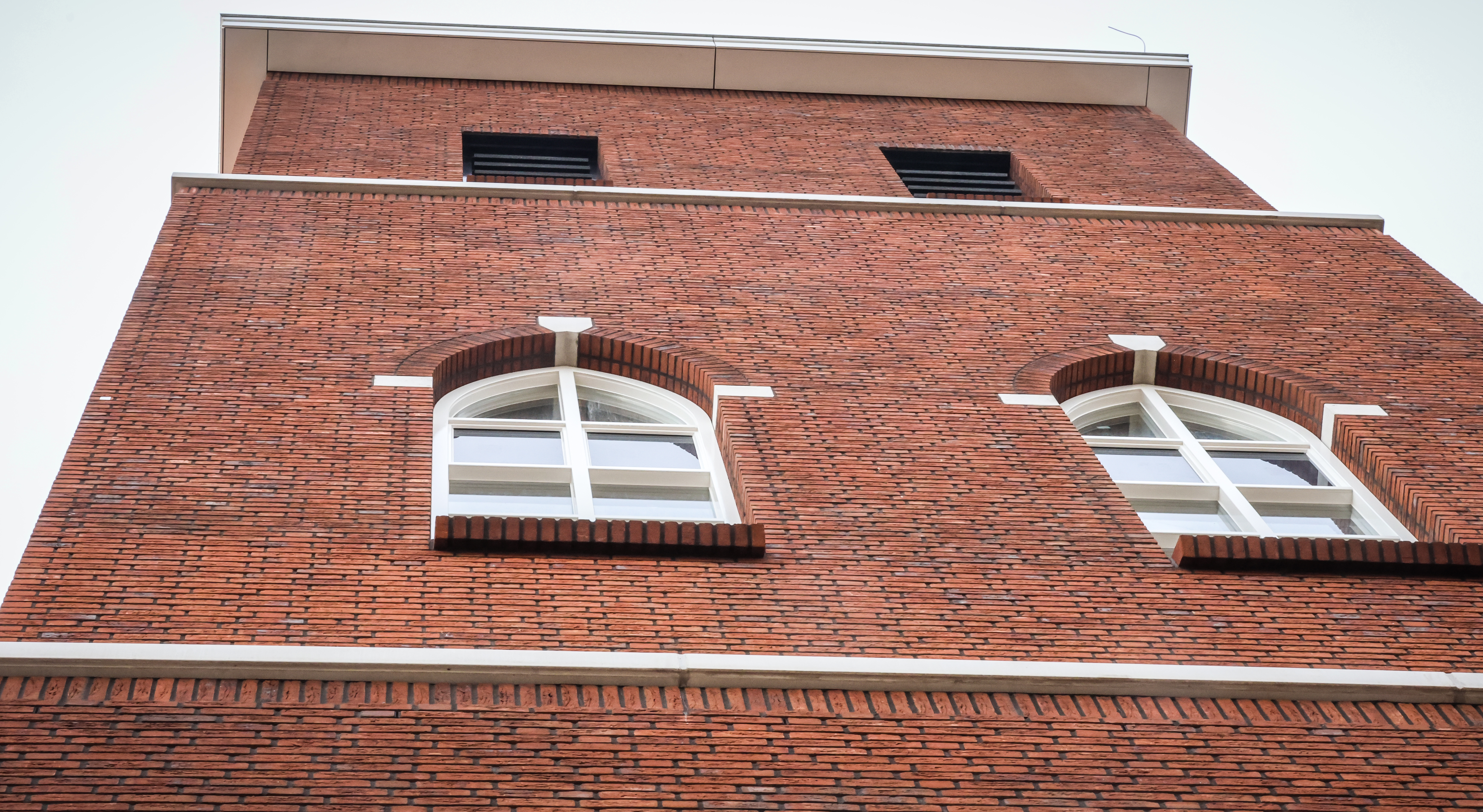 Kerk Gereformeerde Gemeente Kesteren (Bouwbedrijf J.G. Timmer BV)