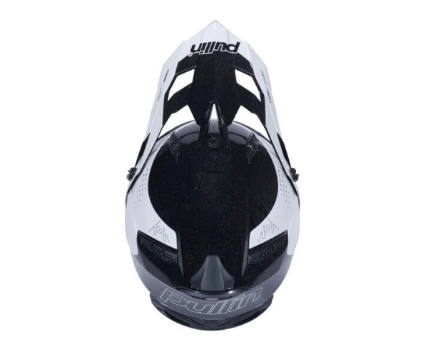 graphic-pull-in-helmet-absolut-black 4