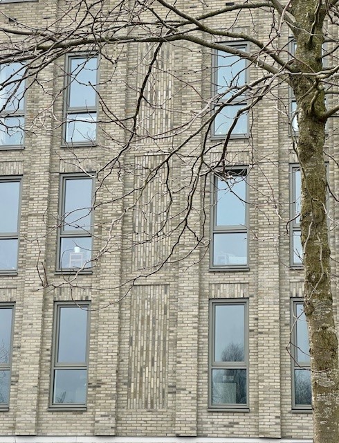 26 woningen en 8 appartementen De Omloop Utrecht (Bouwcombinatie Koopmans-Kelderman v.o.f. Enschede)