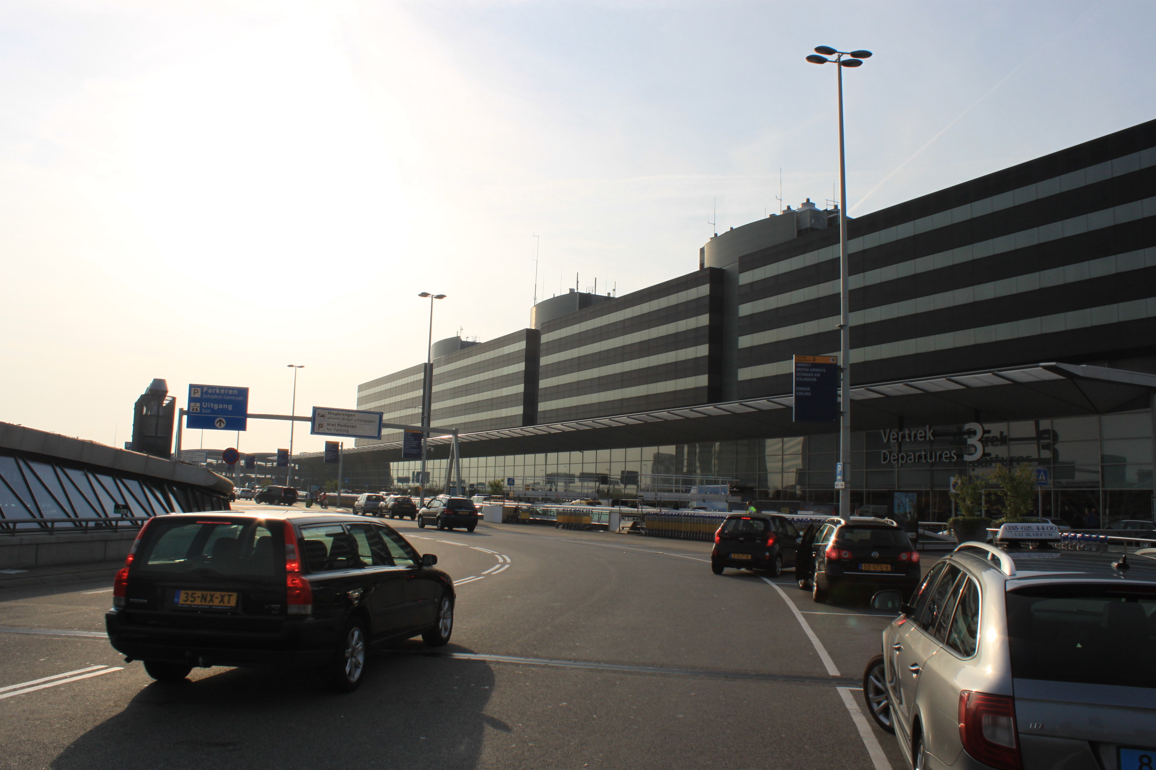 Xclusive Parking Valet Parkeren