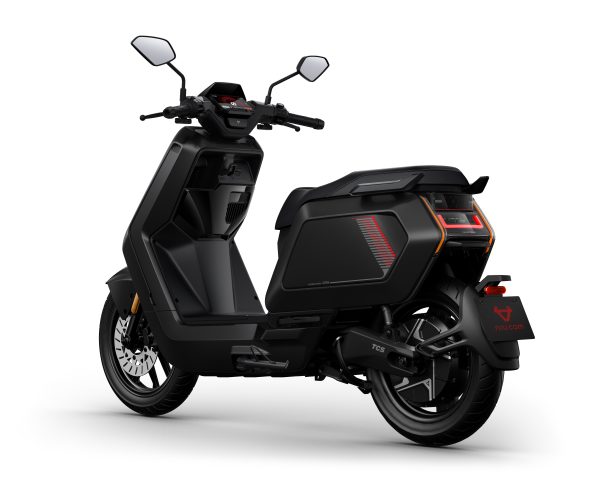 NQiX 150_Basic zwartachter.mrt26