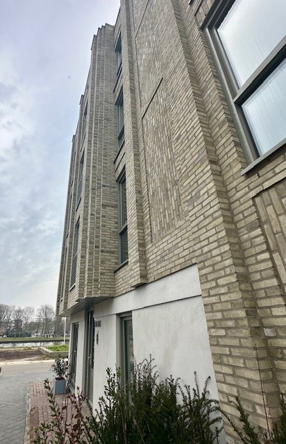 26 woningen en 8 appartementen De Omloop Utrecht (Bouwcombinatie Koopmans-Kelderman v.o.f. Enschede)
