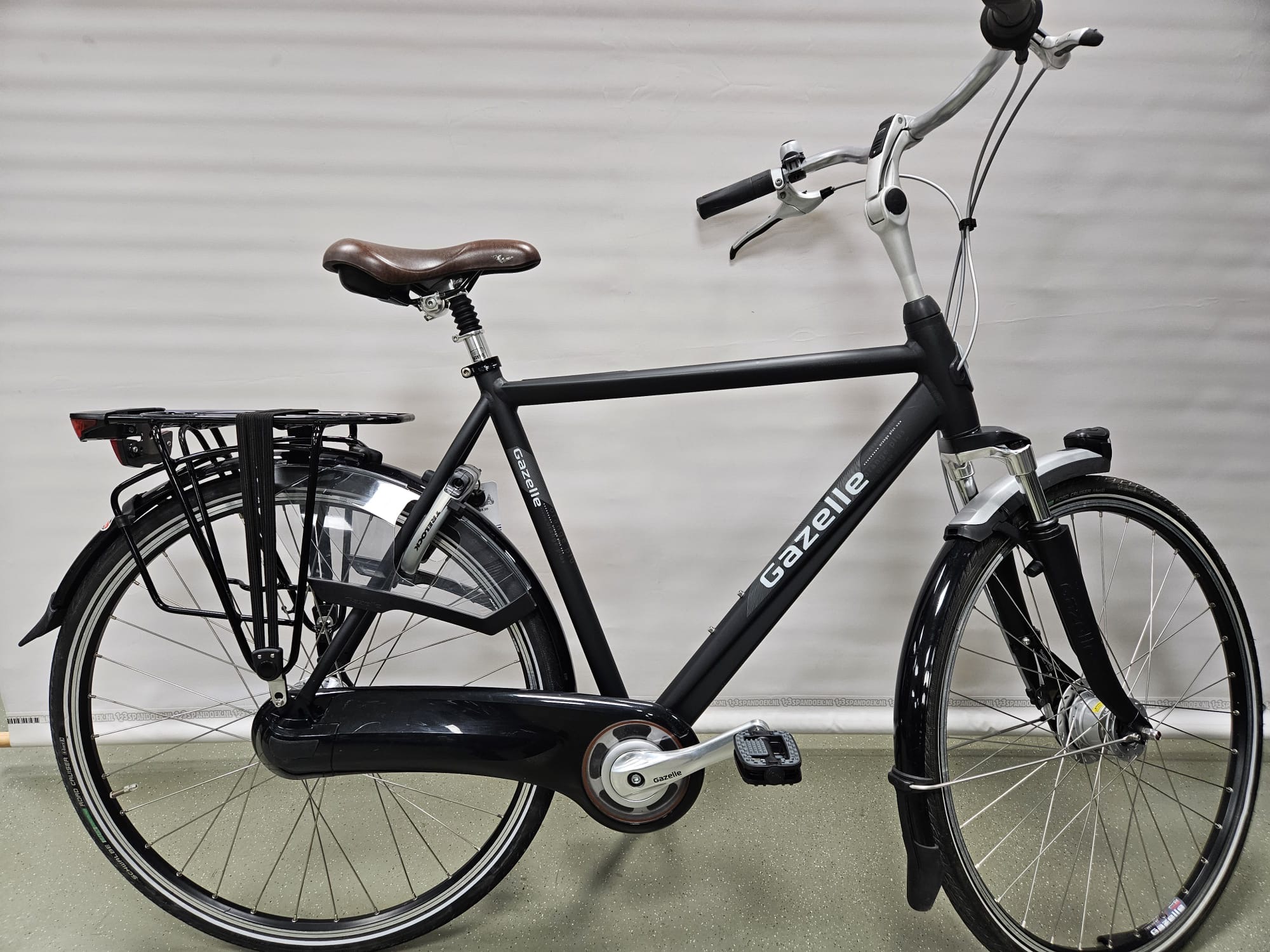 Gazelle Orange C7+ H57 17401