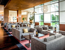 Radisson BLU Amsterdam Airport Lounge