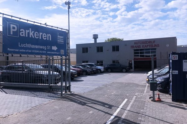 Airport Eindhoven Parking Parkeerterrein