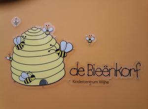 Logoborden bijenkorf