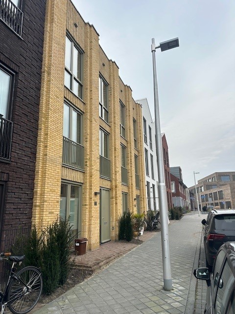 26 woningen en 8 appartementen De Omloop Utrecht (Bouwcombinatie Koopmans-Kelderman v.o.f. Enschede)