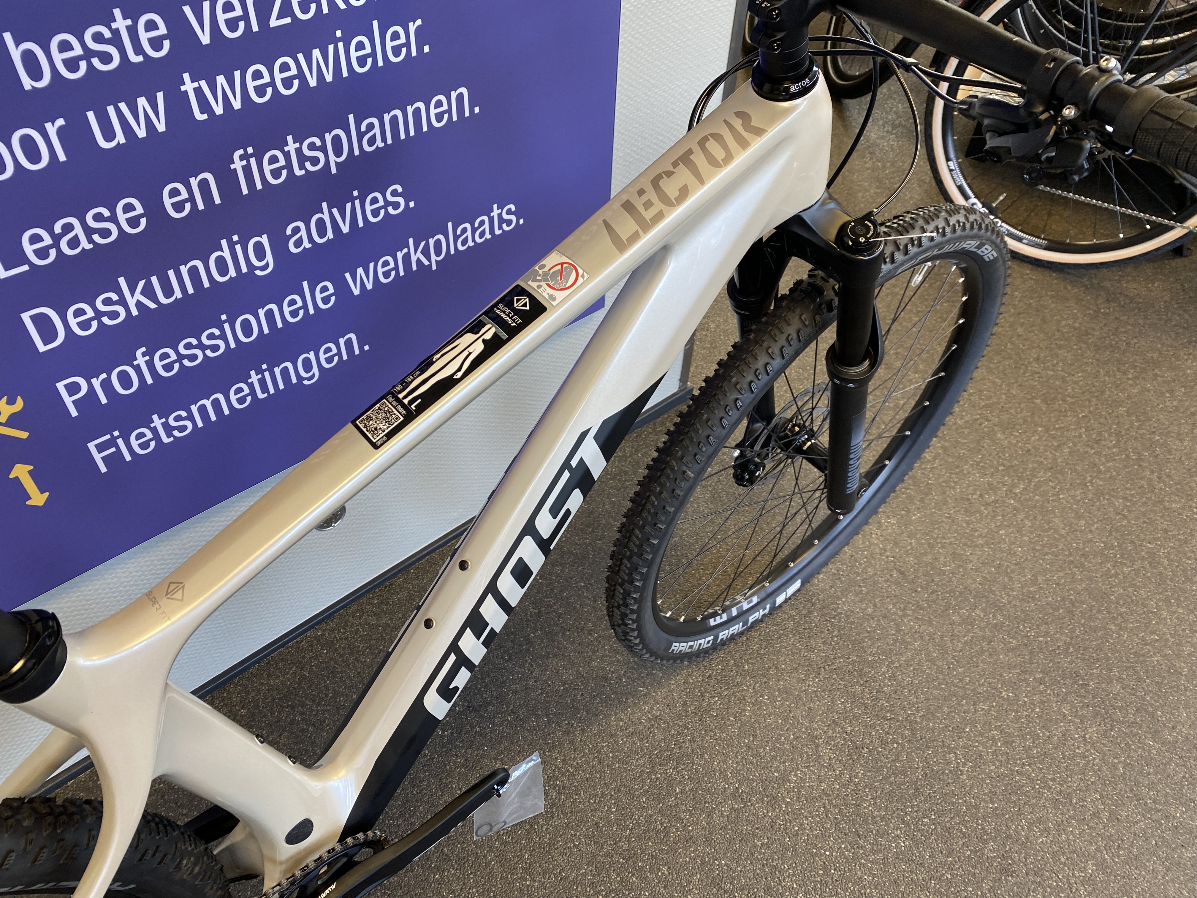 Ghost Lector SF - 30% korting