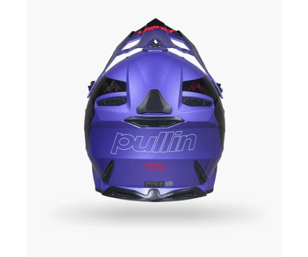 graphic-pull-in-helmet-absolut-sky2.okt26