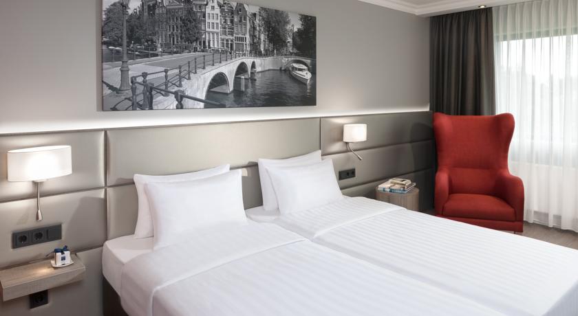 Ramada Amsterdam Airport Schiphol Park Sleep & Fly flughafenamsterdamparken.de