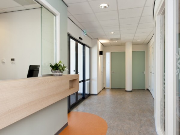 8 appartementen en huisartsenpraktijk Elden (Kuiper Bouw en Ontwikkeling)