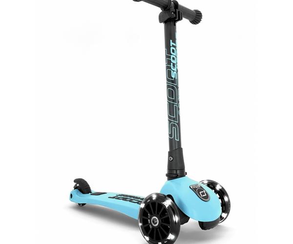 Scoot and Ride Highwaykick 3 blueberry Kickboard step