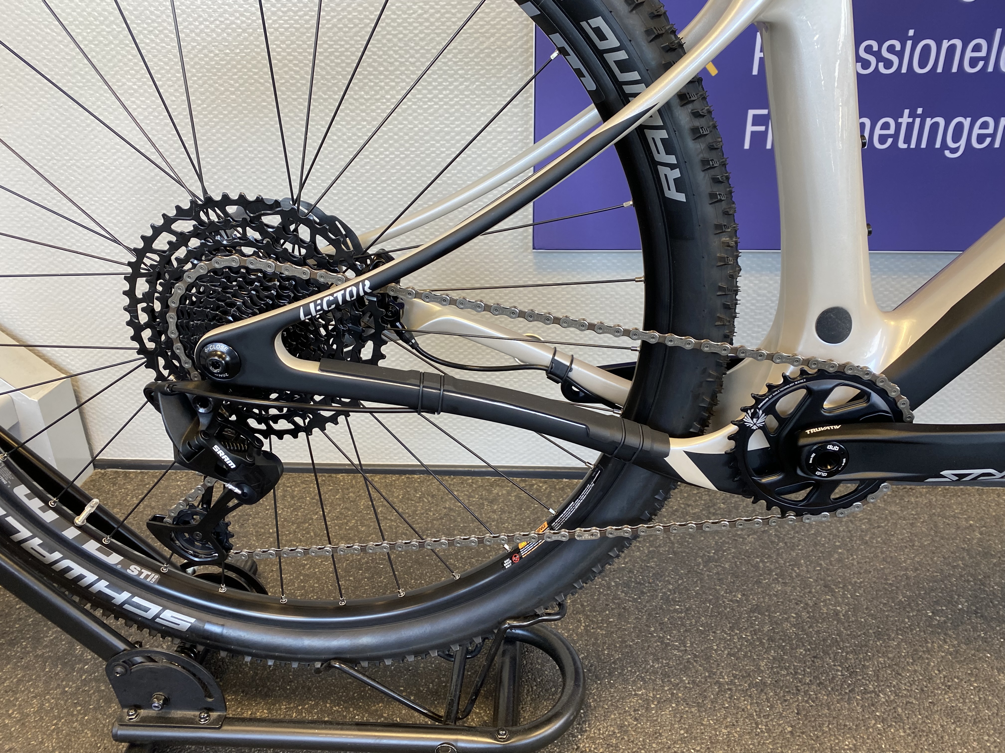 Ghost Lector SF - 30% korting