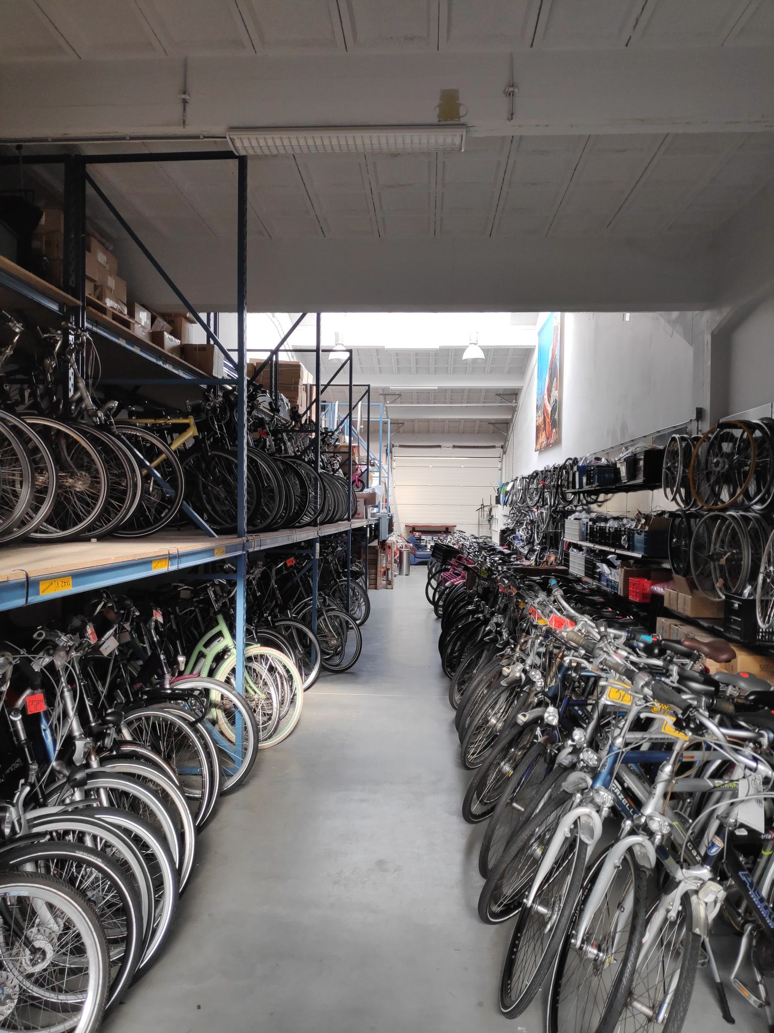 2ehands Garage Sale!