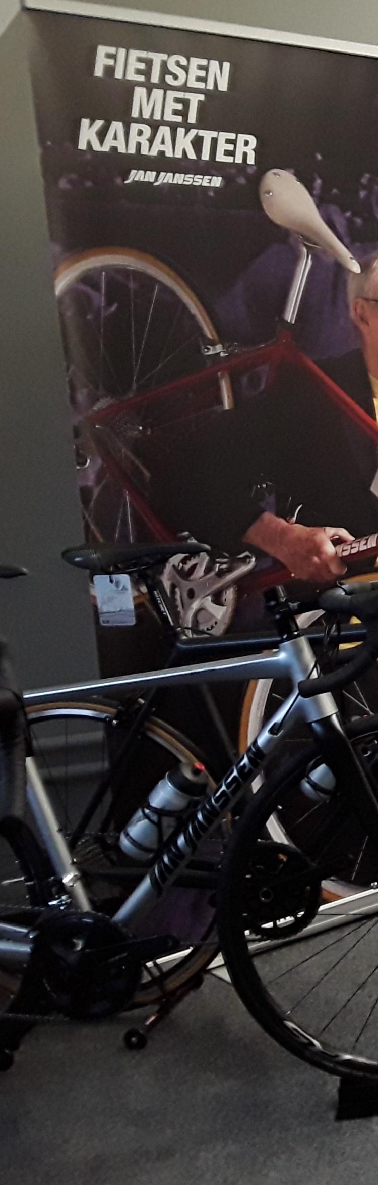laag opleggen Installatie Race en Atb fietsen - Bloemendaal Tweewielercentrum