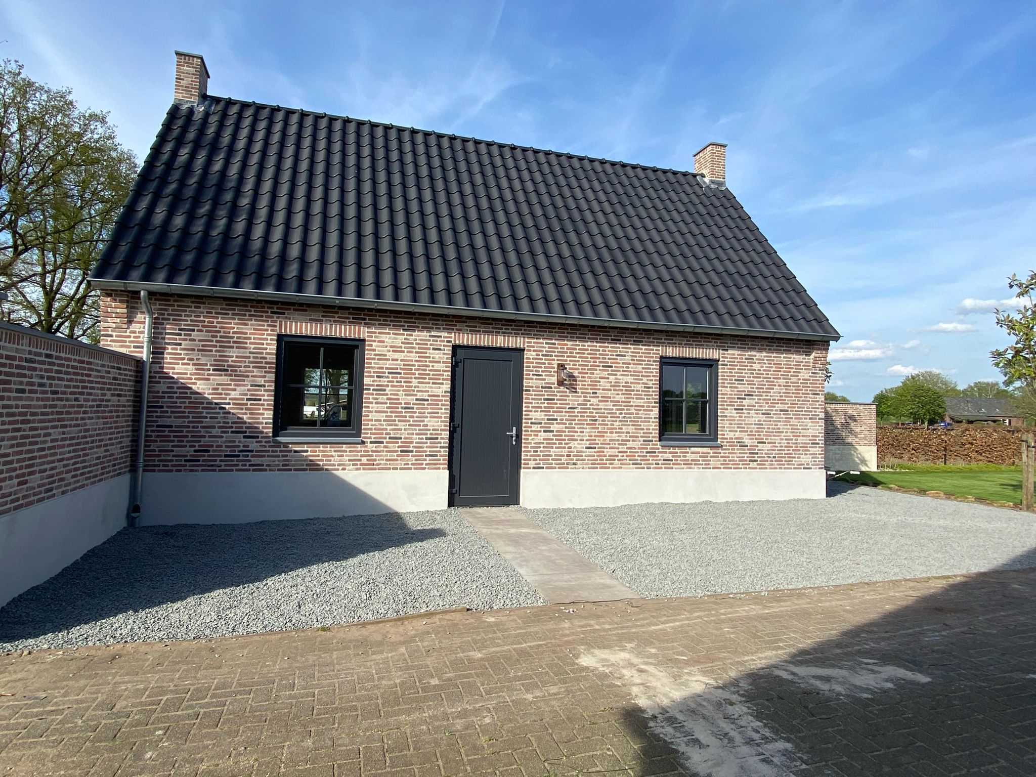 Vrijstaande garage Rijkevoort