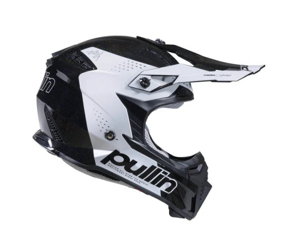 graphic-pull-in-helmet-absolut-black 5
