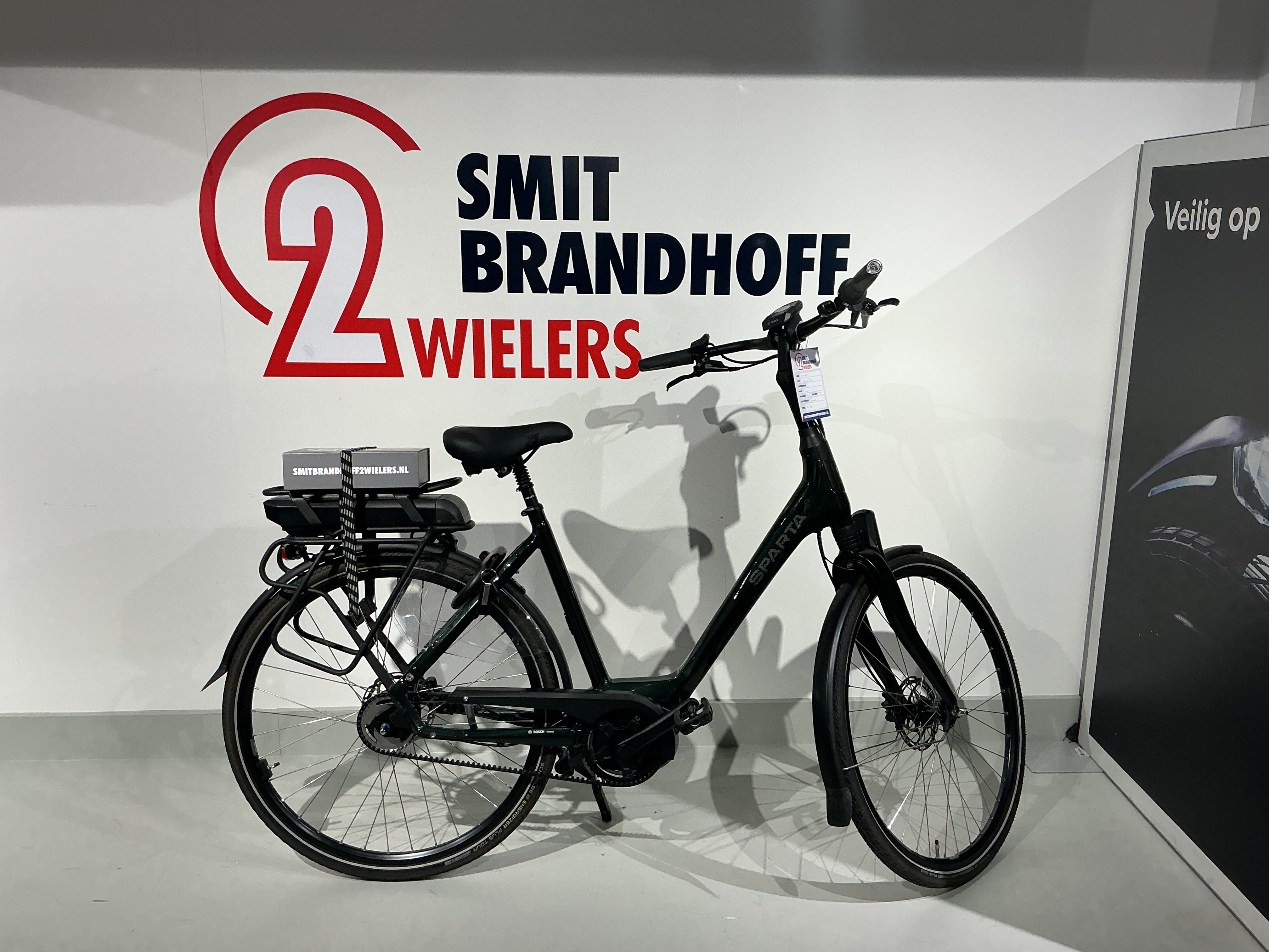 A-SHINE ULTRA M5b D53 D.OLIVE